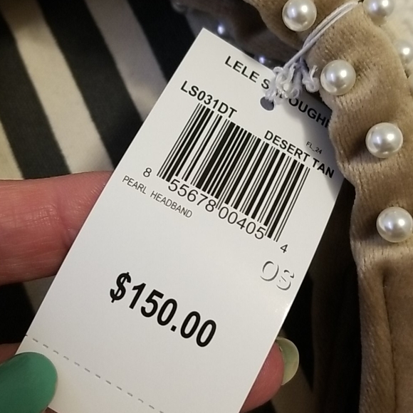 🎀 Lele Sadoughi Desert Tan Velvet Knot Headband - Picture 8 of 9